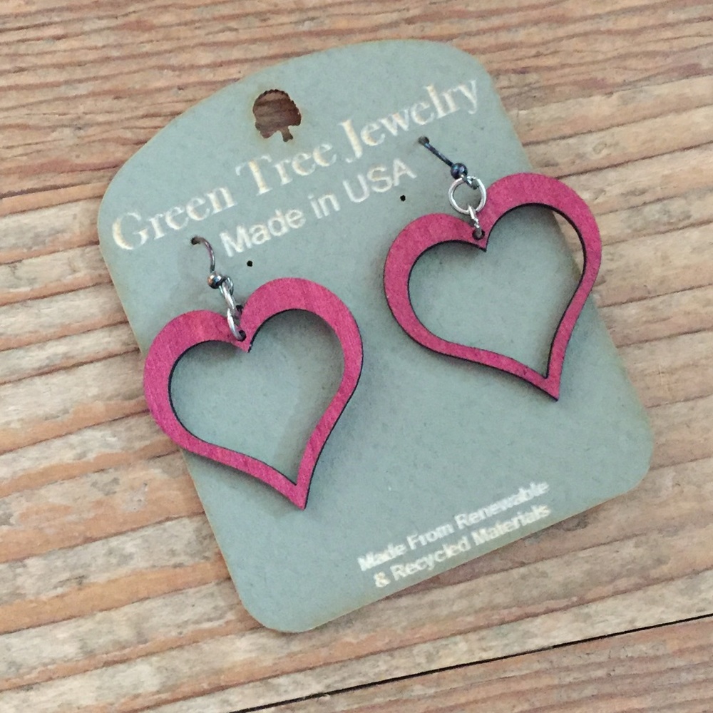 Green Tree Jewelry NWOT heart earrings